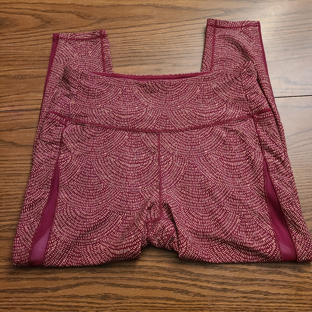 Calia Patterned Leggings with Deep Side Pockets in size XL
